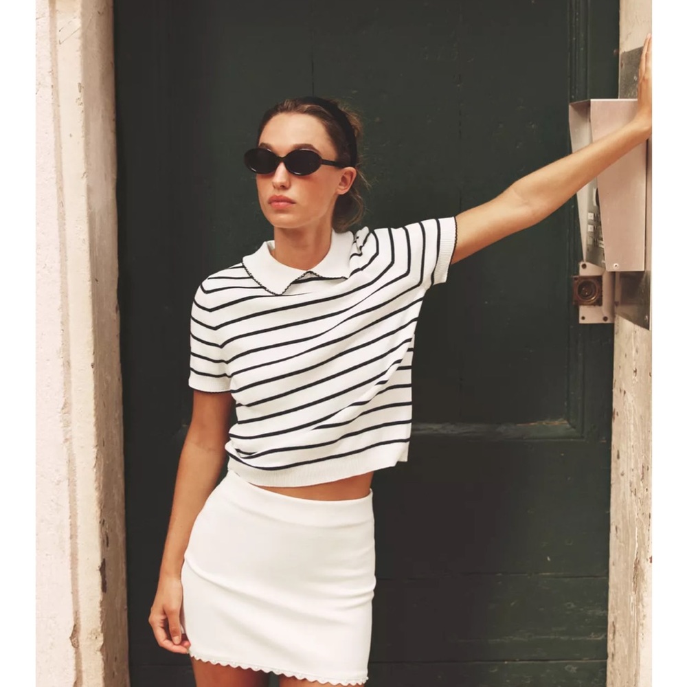 ZARA Contrast Trim Knit Top